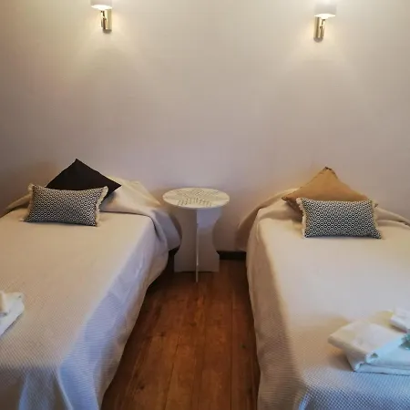 Historic Village Near Serra Da Estrela Alcaide Bed and breakfast